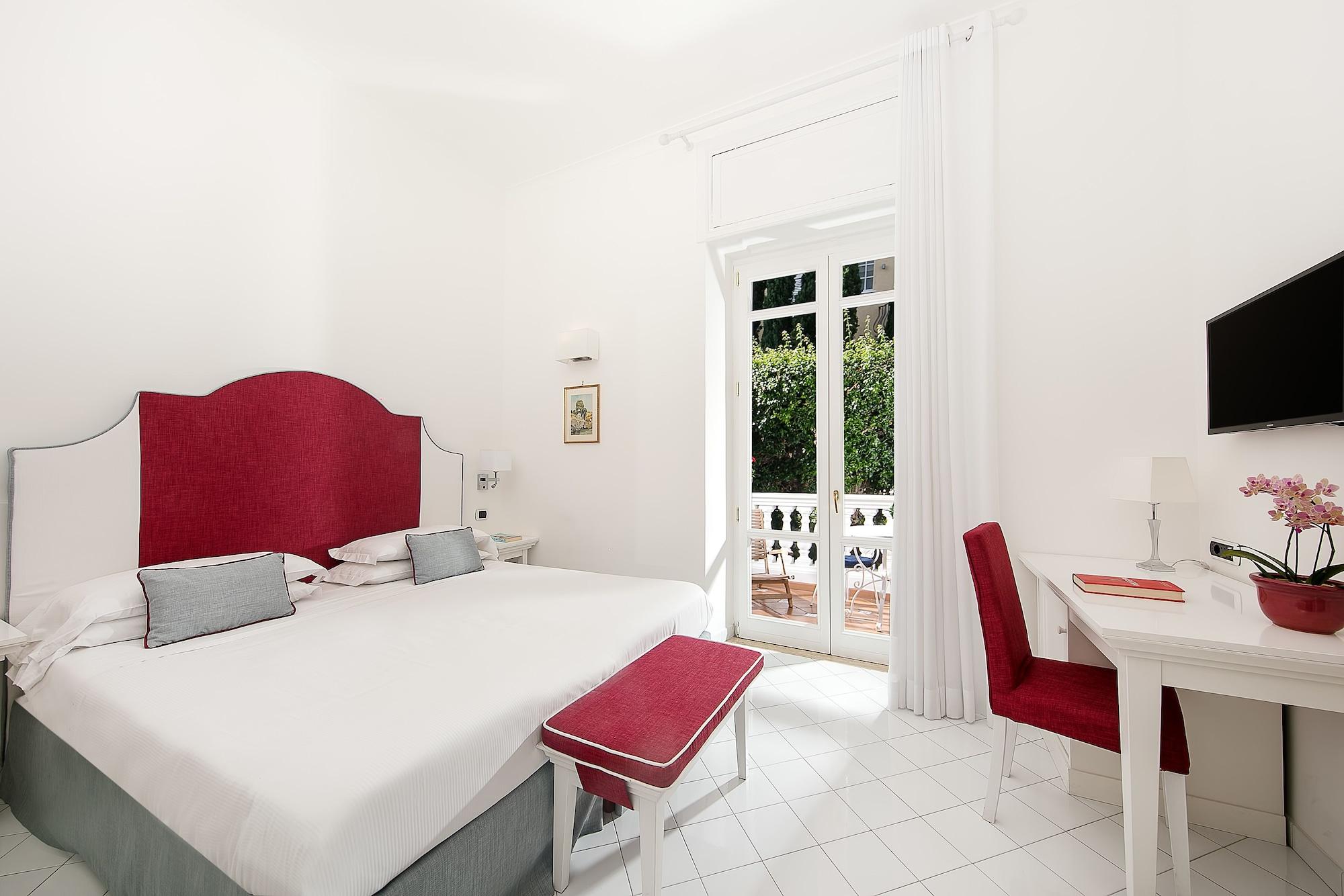 Hotel Villa Garden Sant'Agnello Bagian luar foto