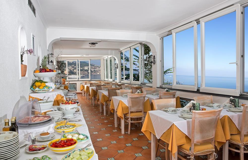 Hotel Villa Garden Sant'Agnello Bagian luar foto
