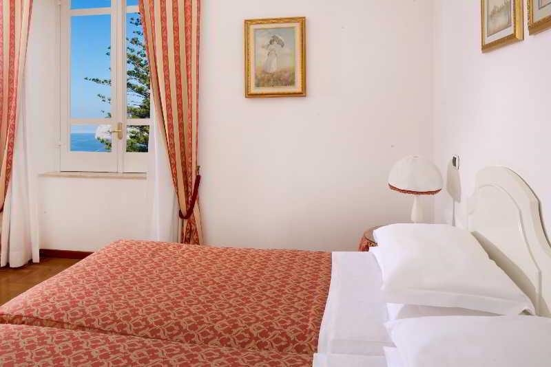 Hotel Villa Garden Sant'Agnello Bagian luar foto