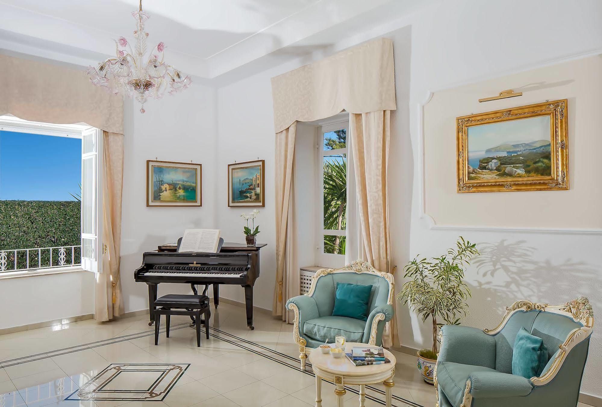 Hotel Villa Garden Sant'Agnello Bagian luar foto