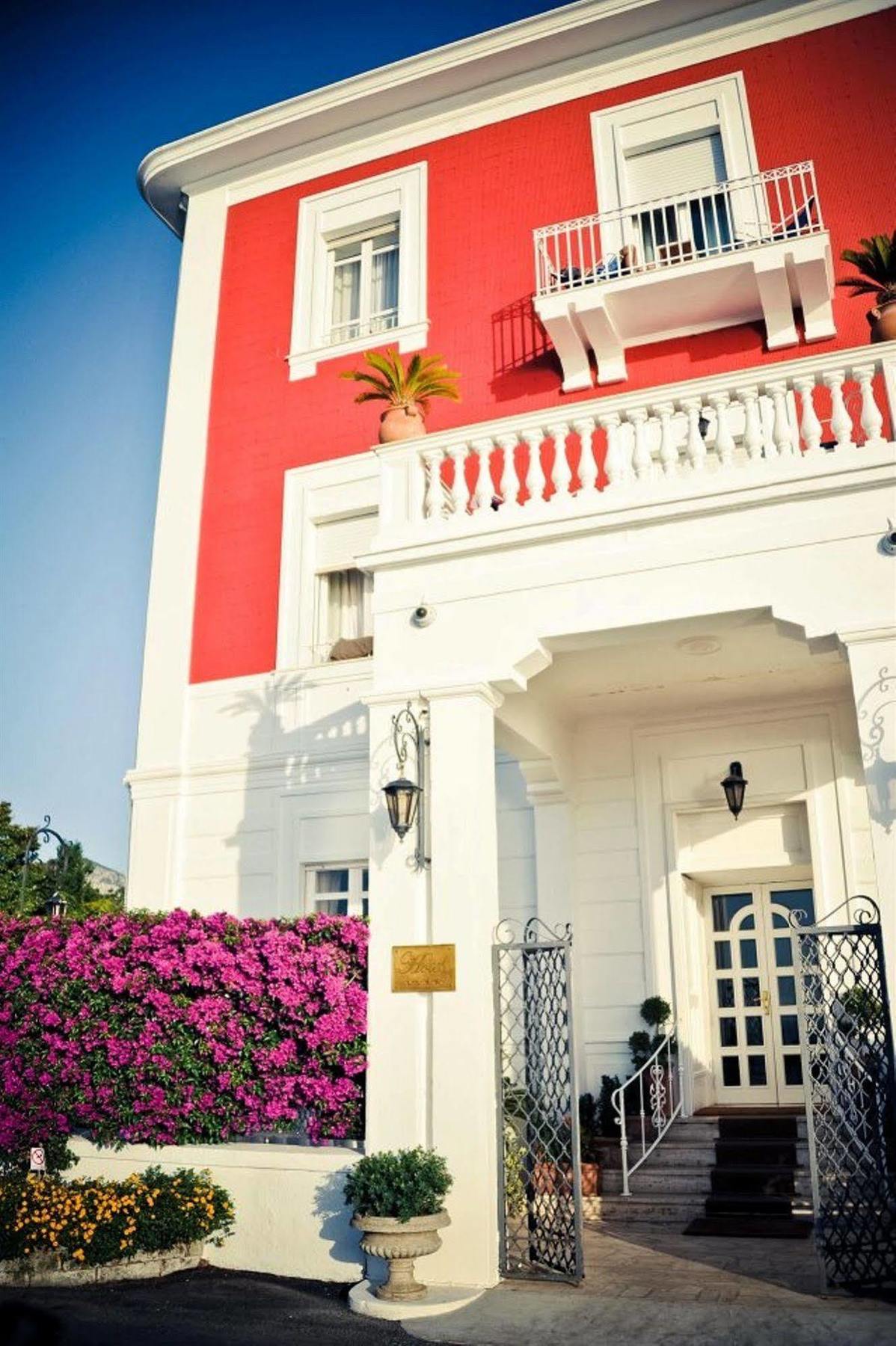 Hotel Villa Garden Sant'Agnello Bagian luar foto