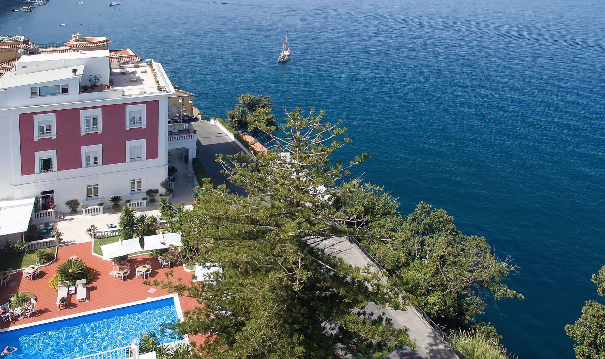 Hotel Villa Garden Sant'Agnello Bagian luar foto