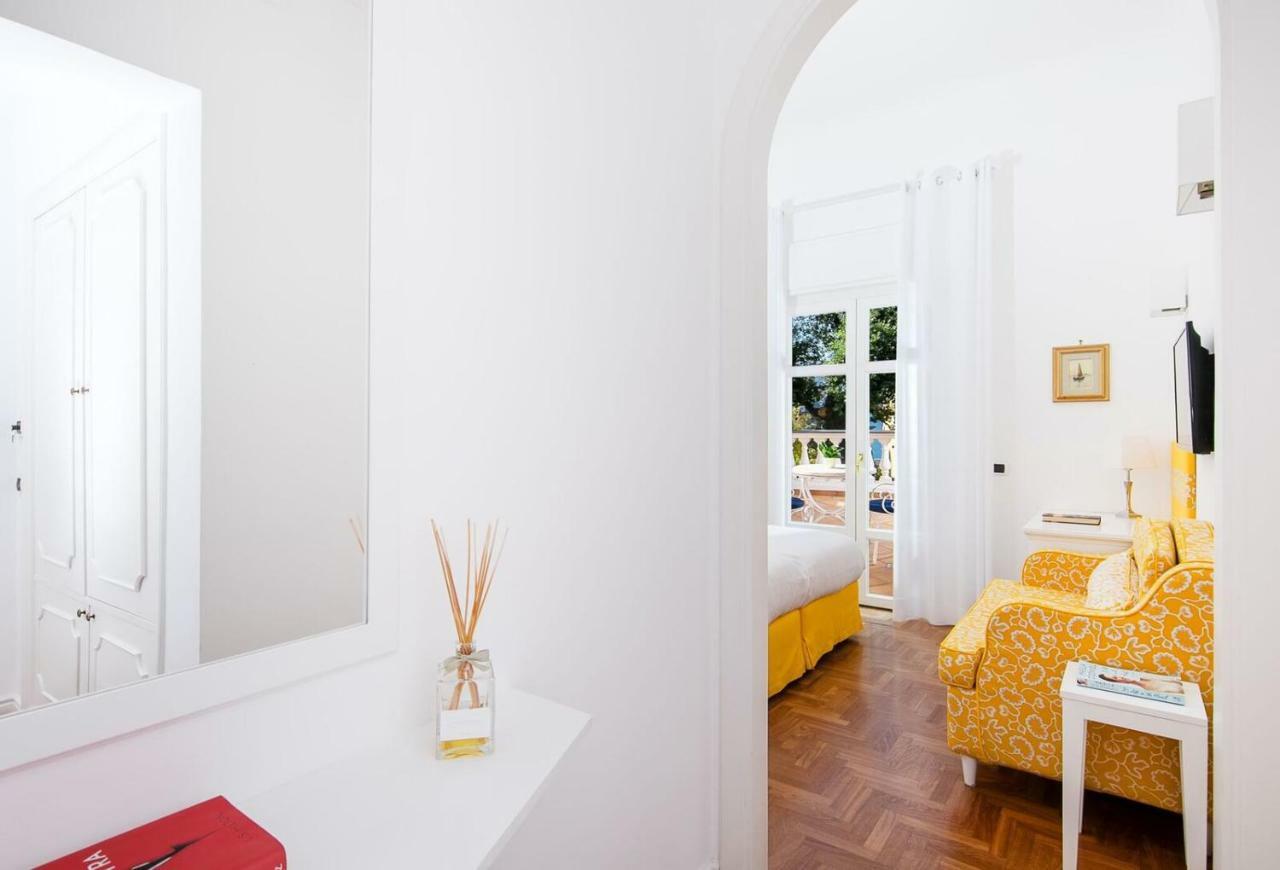 Hotel Villa Garden Sant'Agnello Bagian luar foto