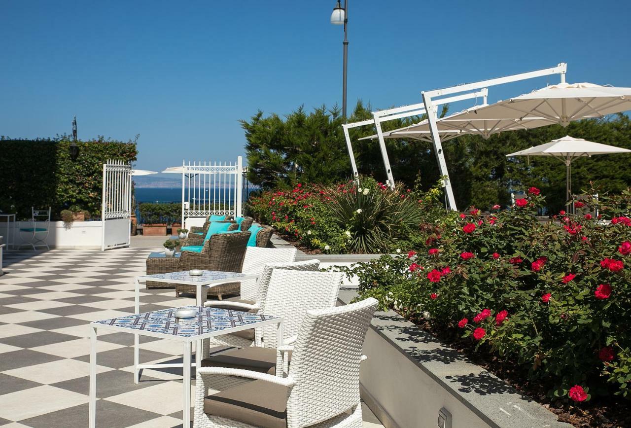 Hotel Villa Garden Sant'Agnello Bagian luar foto
